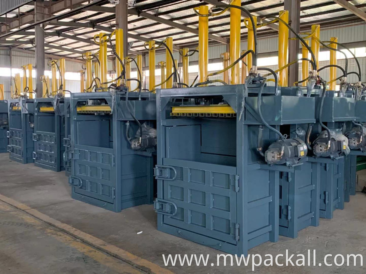 Small type waste paper bailing machine/CE certificated hydraulic vertical waste paper carton baling machine